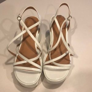 Urban outfitters 90s sandals